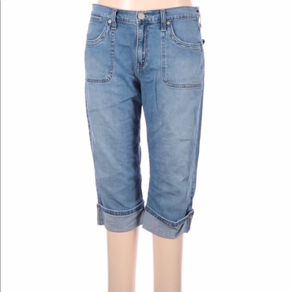 Levi’s - Picture 2 of 3